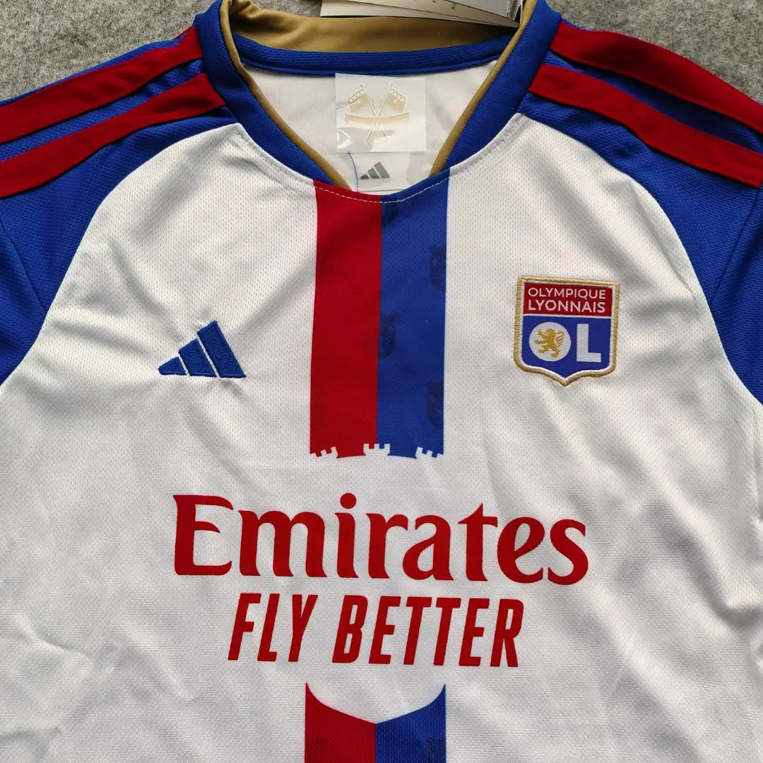 Olympique Lyonnais thuistenue voor kinderen - shirt + broekje 2026/27