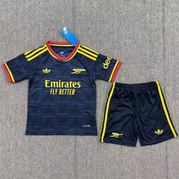 ガナーズ キッズ アウェイ サッカーユニフォームキット（シャツ＋パンツ）2026/27