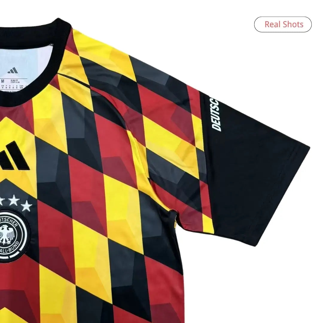 Maillot de football d'avant-match de l'Allemagne pour la Coupe du Monde 2026