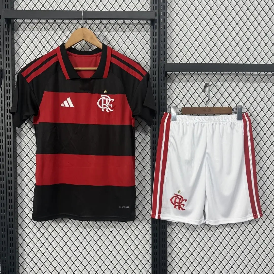 Επίσημη εμφάνιση CR Flamengo 2026/27 - Φανέλα + Σορτς