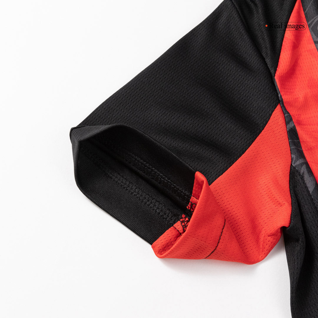 Tenue domicile enfant AC Milan - Maillot + Short 2025/26