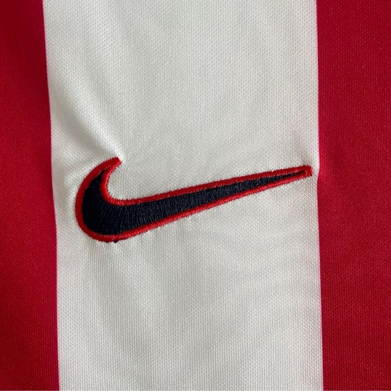 Ρετρό φανέλα εντός έδρας της Chivas 1996/97