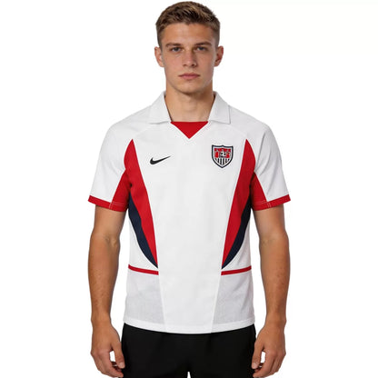 Donovan #21 USA 2002 Home Retro Football Shirt