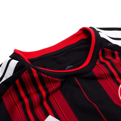 Eintracht Frankfurt Heimtrikot 2026/27
