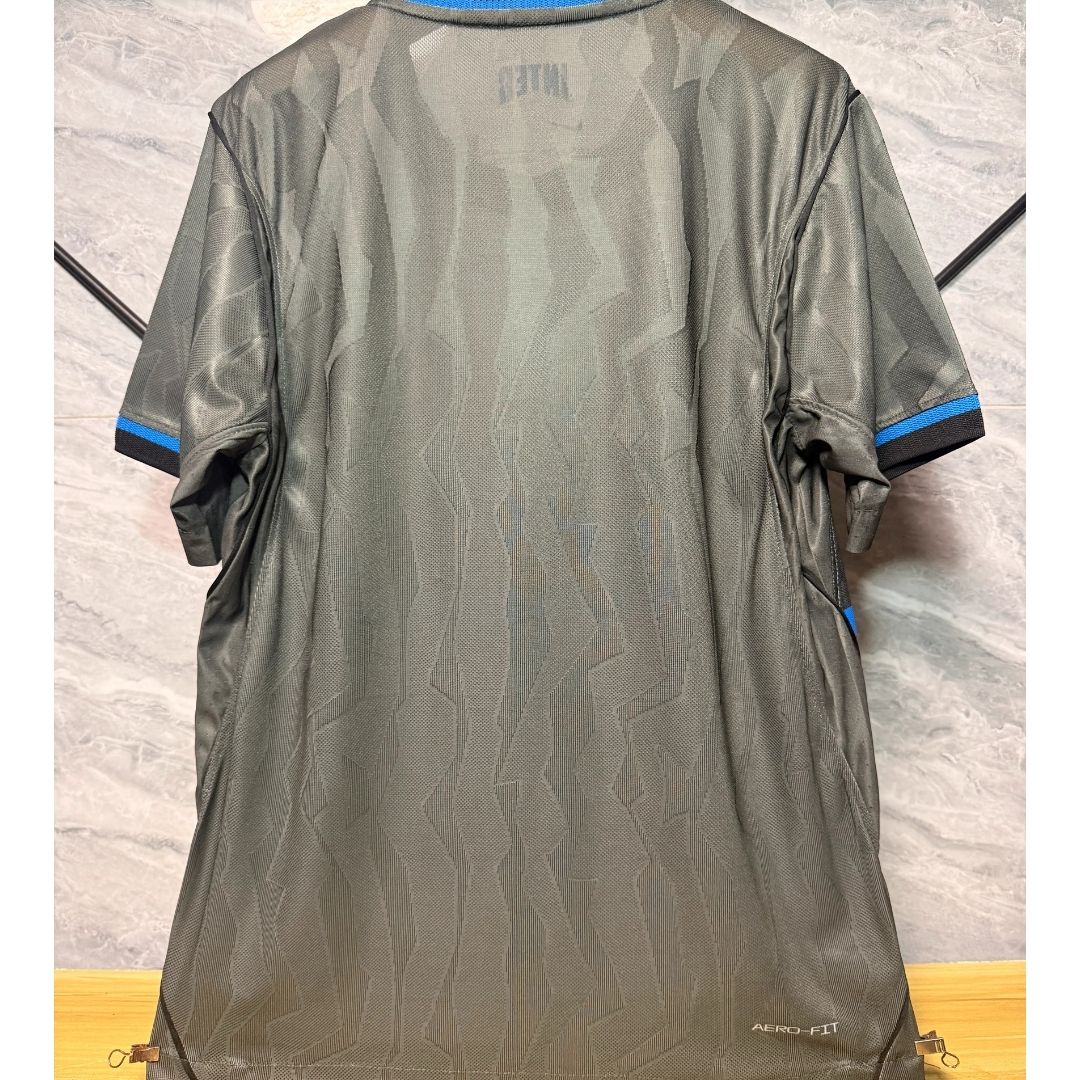 Επίσημη εμφάνιση ποδοσφαίρου Inter Milan 3η Away Player Version 2026/27