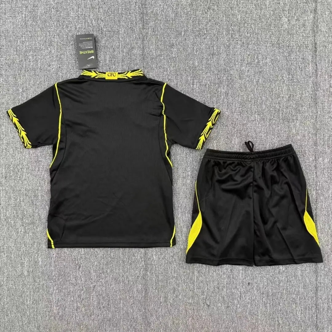 Chelsea bortedrakt for barn – Trøye + shorts 2026/27