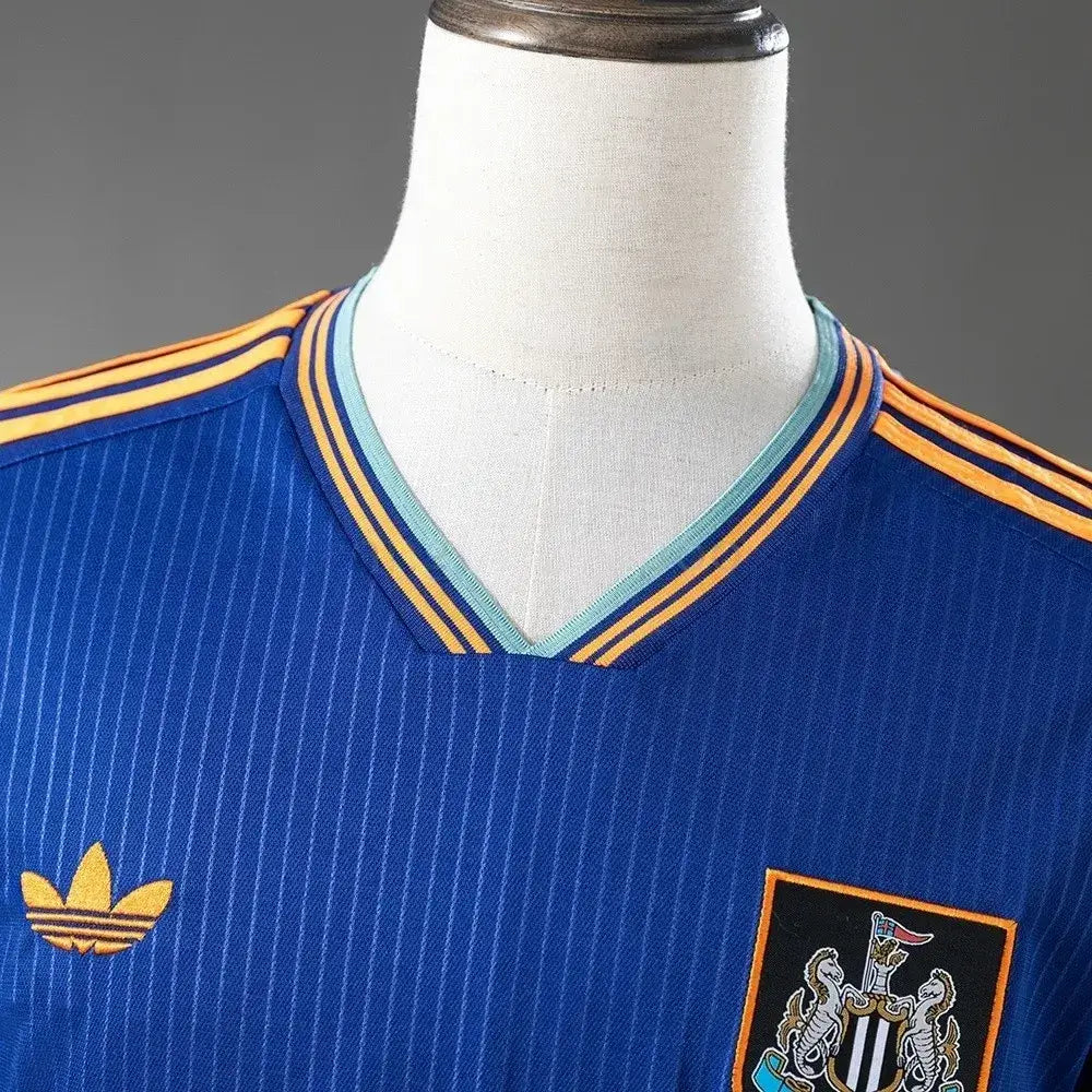 Newcastle United Derde Uitshirt met Lange Mouwen 2025/26