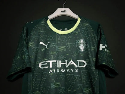 Cuarta equipación del Manchester City EA Sports 2025/26