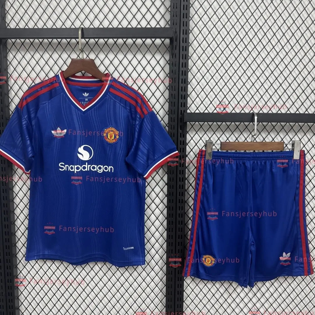 Maillot de football extérieur des Red Devils - Ensemble maillot + short 2026/27