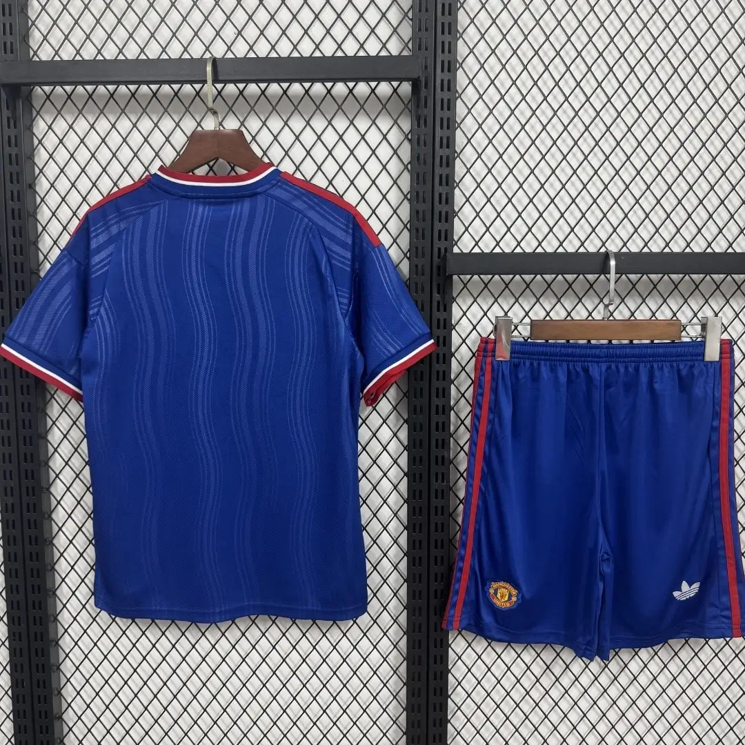 Maillot de football extérieur des Red Devils - Ensemble maillot + short 2026/27