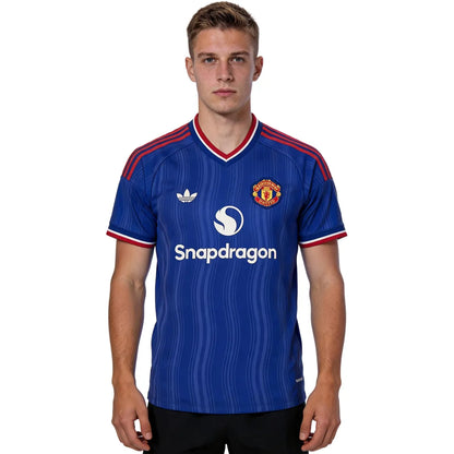Manchester United Auswärtstrikot 2026/27