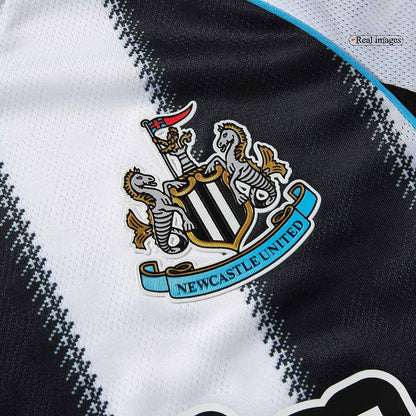 Επίσημη εμφάνιση εντός έδρας Newcastle United 2025/26 (Player Version) Ασπρόμαυρη