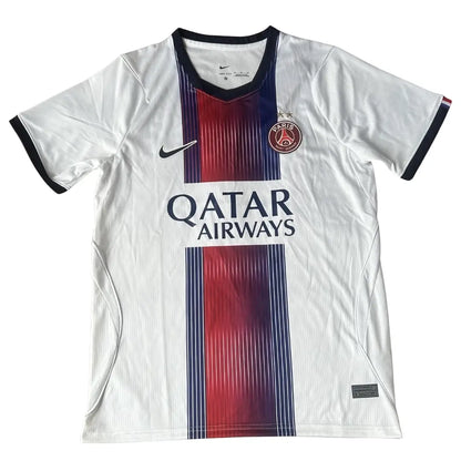 PSG Auswärtstrikot 2026/27 mit zwei Sternen