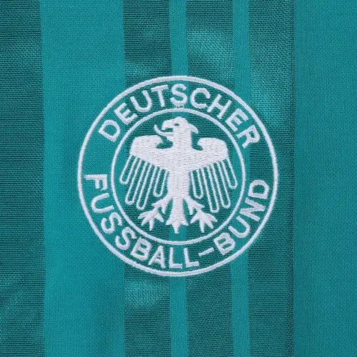 Völler #9 Retro Deutschland Auswärtstrikot EM 1992