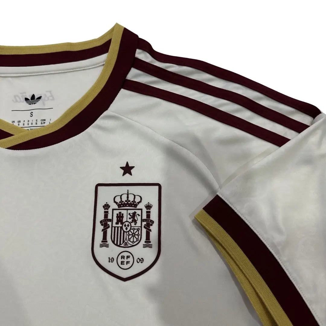 Spanje uitshirt voetbaltenue - Shirt + Short WK 2026