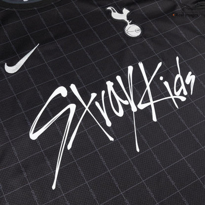 Tottenham Hotspur X Stray Kids voetbalshirt 2025/26