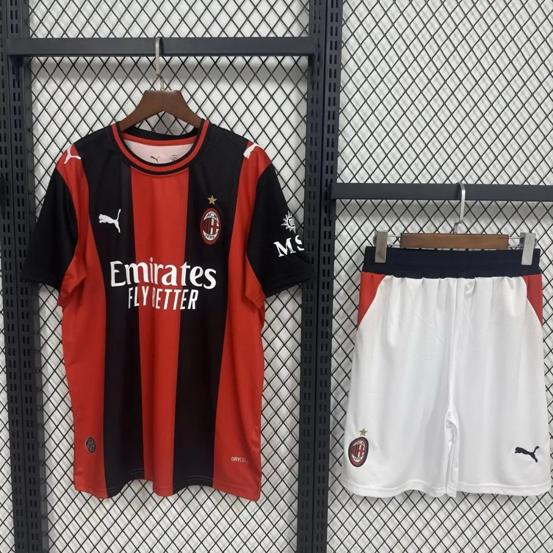 Ανδρική εμφάνιση AC Milan εντός έδρας 2026/27 - Φανέλα + Σορτς