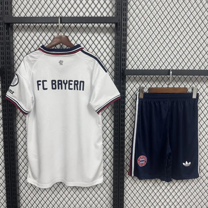 FC Bayern München Auswärtstrikot - Trikot+Hose 2026/27