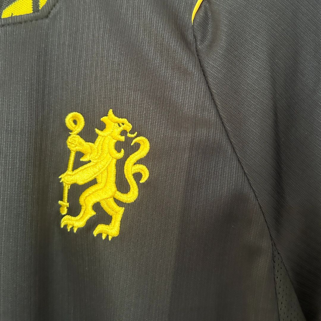 Chelsea USDC by Circle gullfarget bortetrøye 2026/27 uten merke