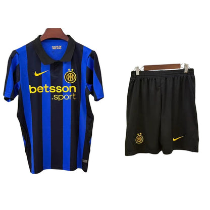 Tenue domicile de l'Inter Milan - Maillot + Short 2025/26