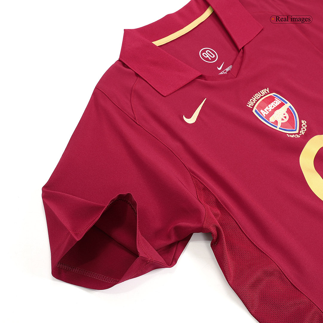 Arsenal 2005/06 retro hjemmedrakt i fotball