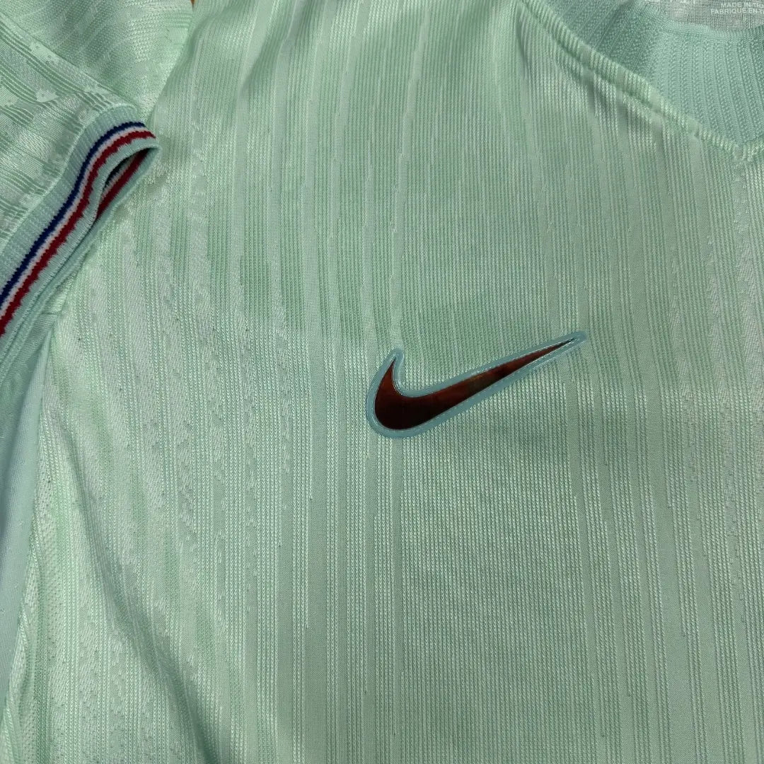 Camiseta de fútbol de la selección francesa OLISE #11 versión jugador visitante Copa del Mundo 2026