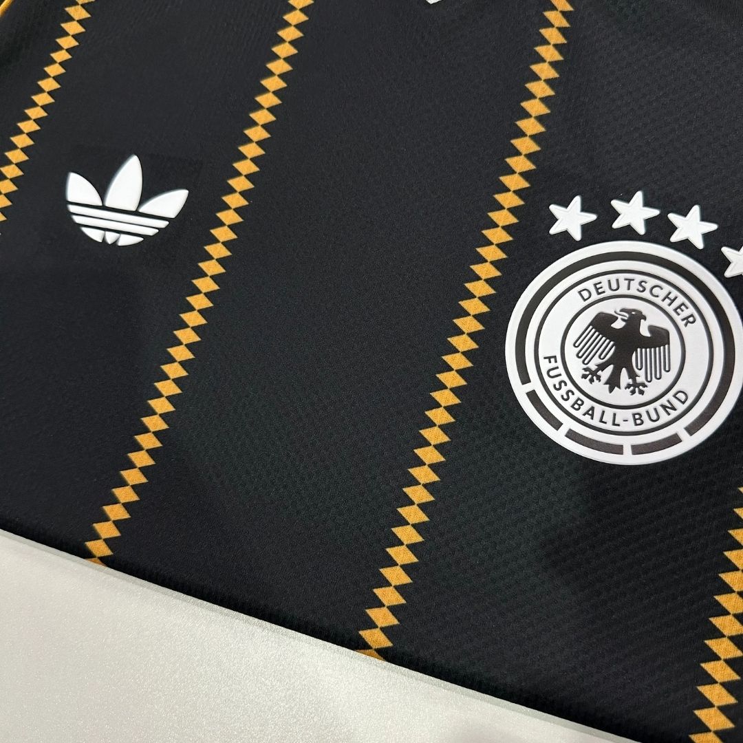 サッカードイツ代表 2026 サードユニフォーム