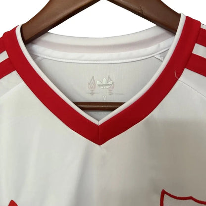 Das Reds Auswärtstrikot 2026/27