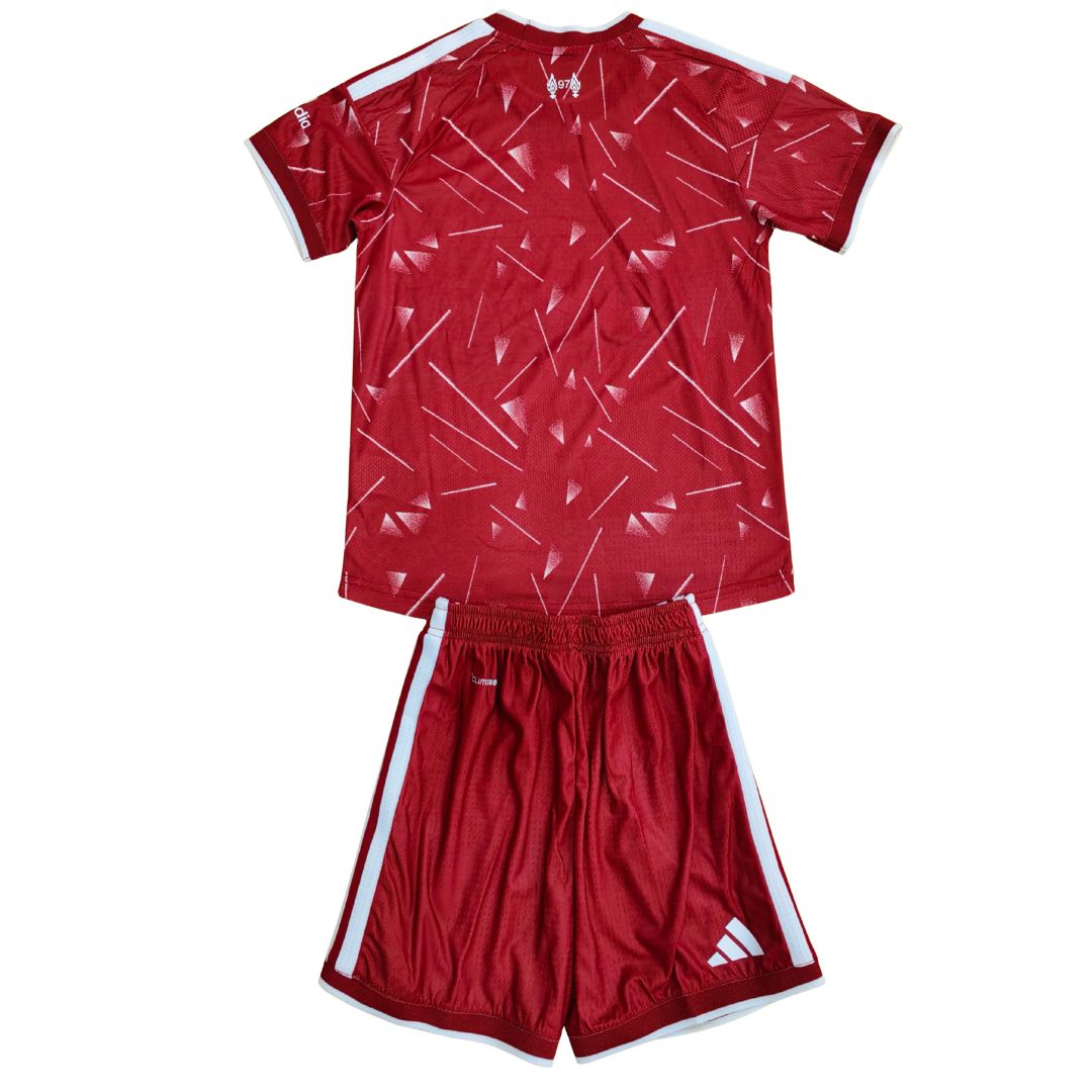 Liverpool hjemmedrakt for barn, spillerversjon – drakt + shorts 2026/27