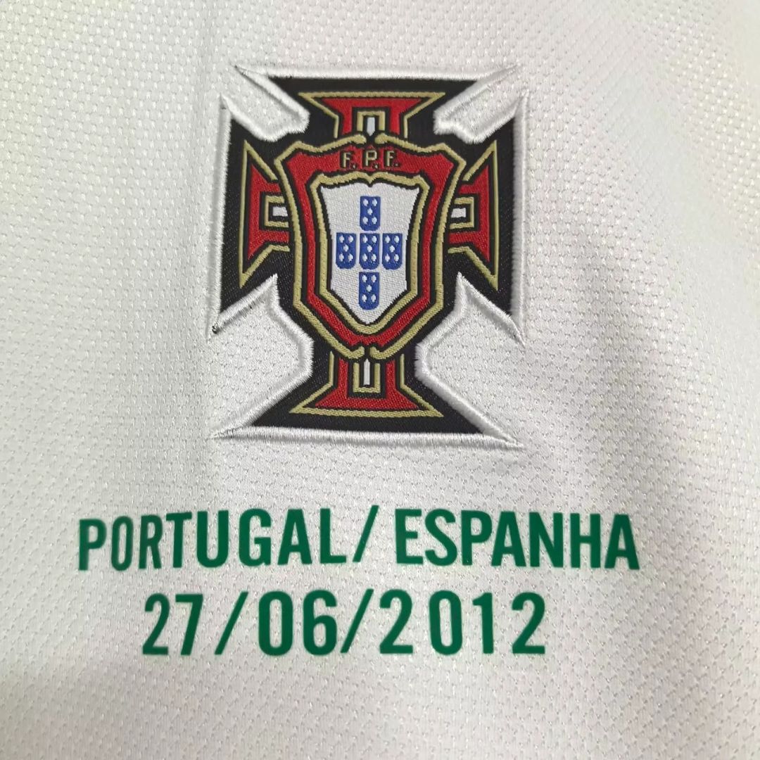 Seleção das Quinas 2012 bortetrøye i retrostil
