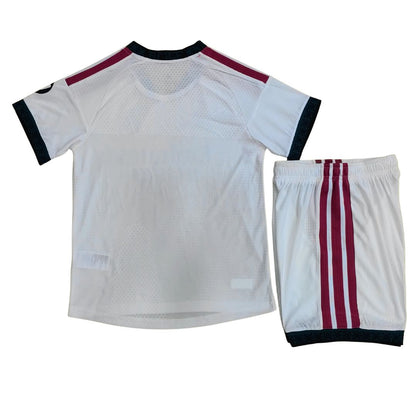 Real Madrid Thuistenue voor kinderen - Spelersversie - Shirt+Short 2026/27