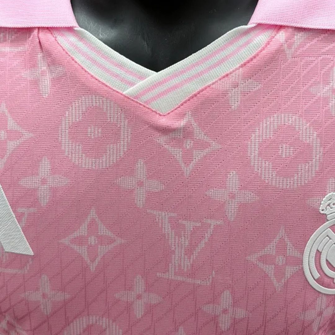 Real Madrid x LV Fußballtrikot 2026/27 Spielerversion Pink