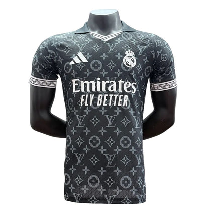 レアル・マドリード x LV サッカージャージ 2026/27 選手用モデル ブラック