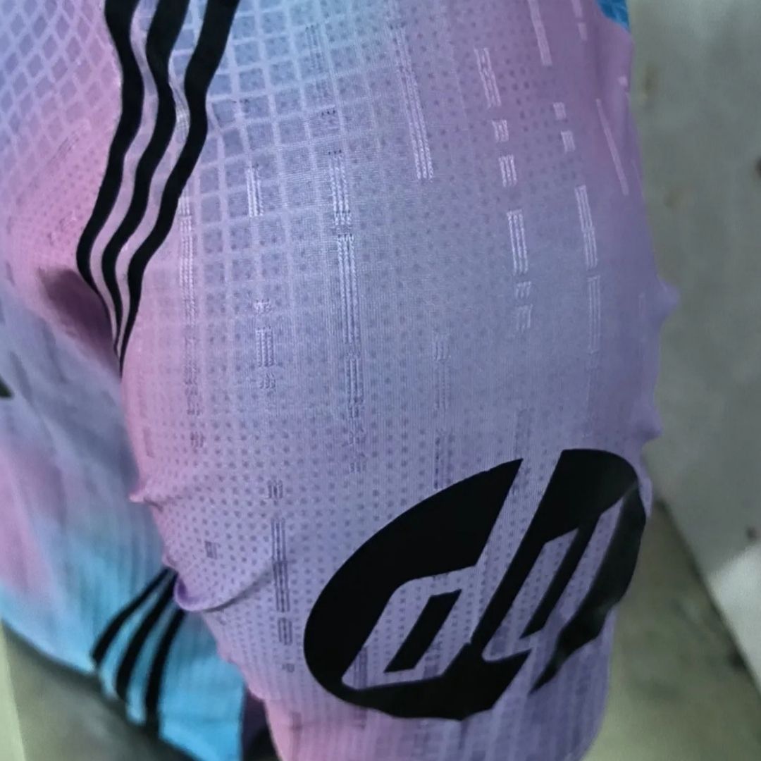 Real Madrid Spielerversion Fußballtrikot 2026/27 Lila
