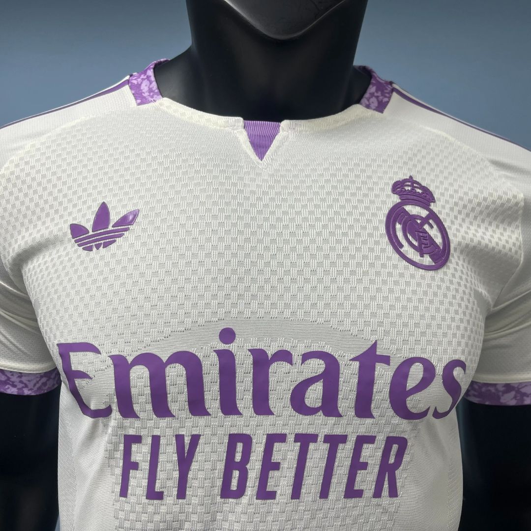 Real Madrid spillerversjon fotballdrakt 2026/27 lilla